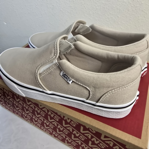 Vans Asher Men's Slip on Canvas Beige Sneakers Tennis Shoes Size 8.5 - Picture 3 of 9